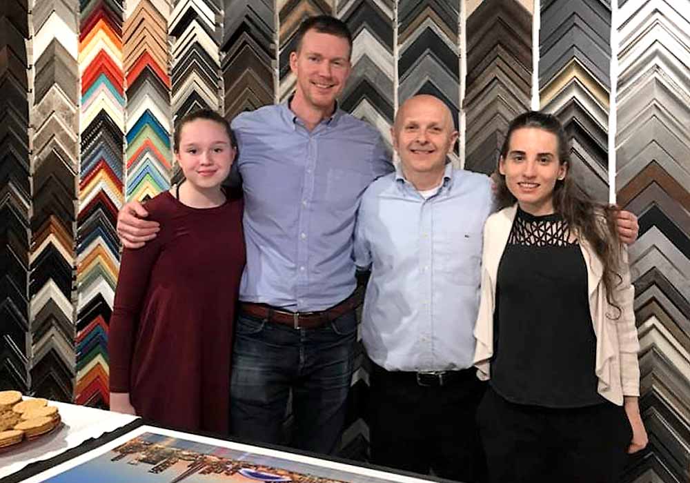 Frame Print Gallery Team